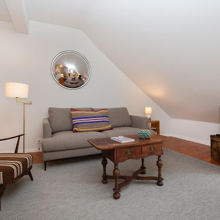 Live Like A Local @ Casa Da Esquina - Wifi & A/C Apartment ลิสบอน ภายนอก รูปภาพ