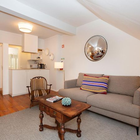 Live Like A Local @ Casa Da Esquina - Wifi & A/C Apartment ลิสบอน ภายนอก รูปภาพ