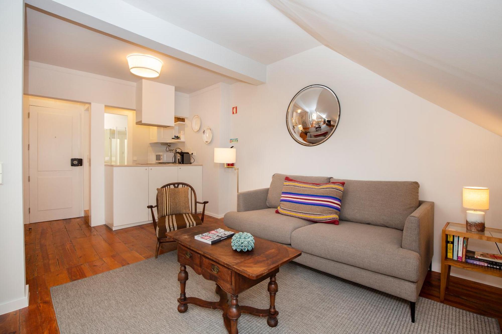 Live Like A Local @ Casa Da Esquina - Wifi & A/C Apartment ลิสบอน ภายนอก รูปภาพ